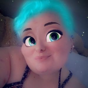 Meet your Posher, Luna